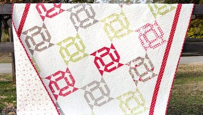 Make a Fat Quarter-Friendly Antique Quilt Block! 